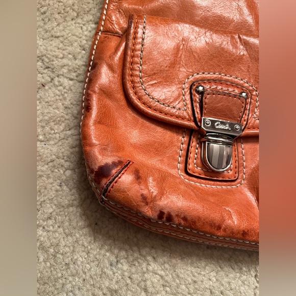 Coach Poppy Tangerine Waxed Leather Distressed Swing Messenger Hobo Bag Purse - Picture 6 of 11